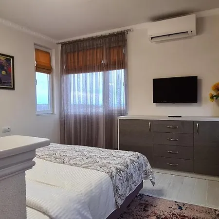 Olympus Plaza - & Indoor Pool 4* Kranevo