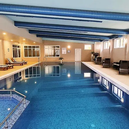 فندق Olympus Plaza - & Indoor Pool