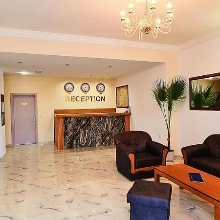 Olympus Plaza - & Indoor Pool 4*