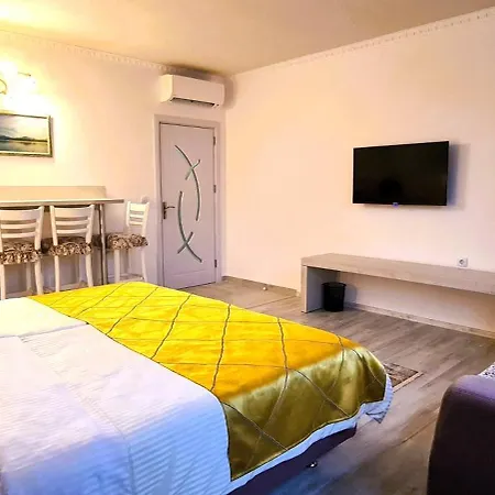 Olympus Plaza - & Indoor Pool 4* Kranevo