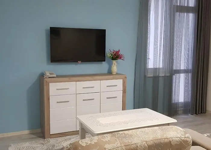 Отель Olympus Plaza - & Indoor Pool 4*