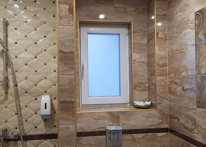 Olympus Plaza - & Indoor Pool