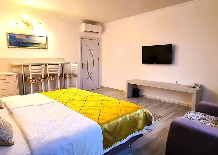 Olympus Plaza - & Indoor Pool 4* Кранево