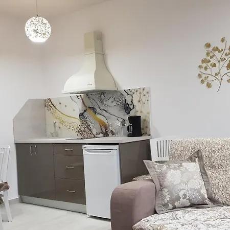 Olympus Plaza - & Indoor Pool Kranevo