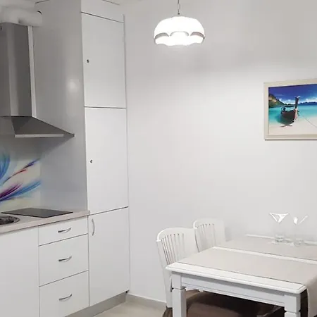 Olympus Plaza - & Indoor Pool Hotel