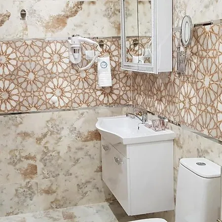 Hotel Olympus Plaza - & Indoor Pool