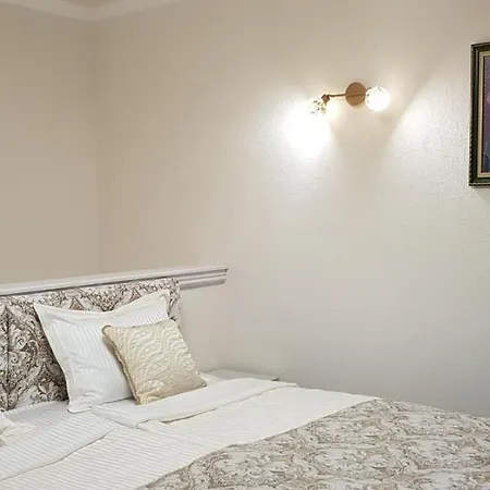 Olympus Plaza - & Indoor Pool 4*