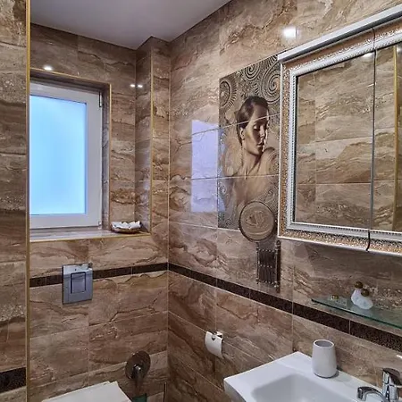 Otel Olympus Plaza - & Indoor Pool 4*