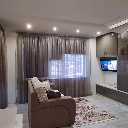 Hotel Olympus Plaza - & Indoor Pool