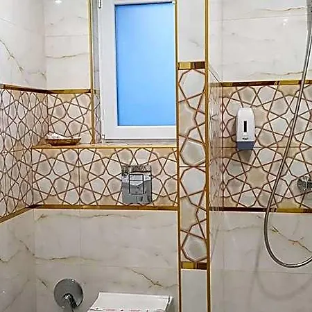 Olympus Plaza - & Indoor Pool 4*