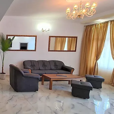 Hotel Olympus Plaza - & Indoor Pool