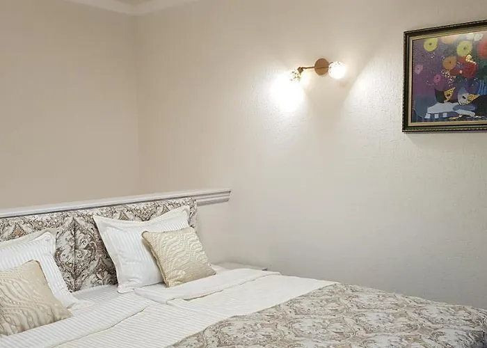 Olympus Plaza - & Indoor Pool 4*